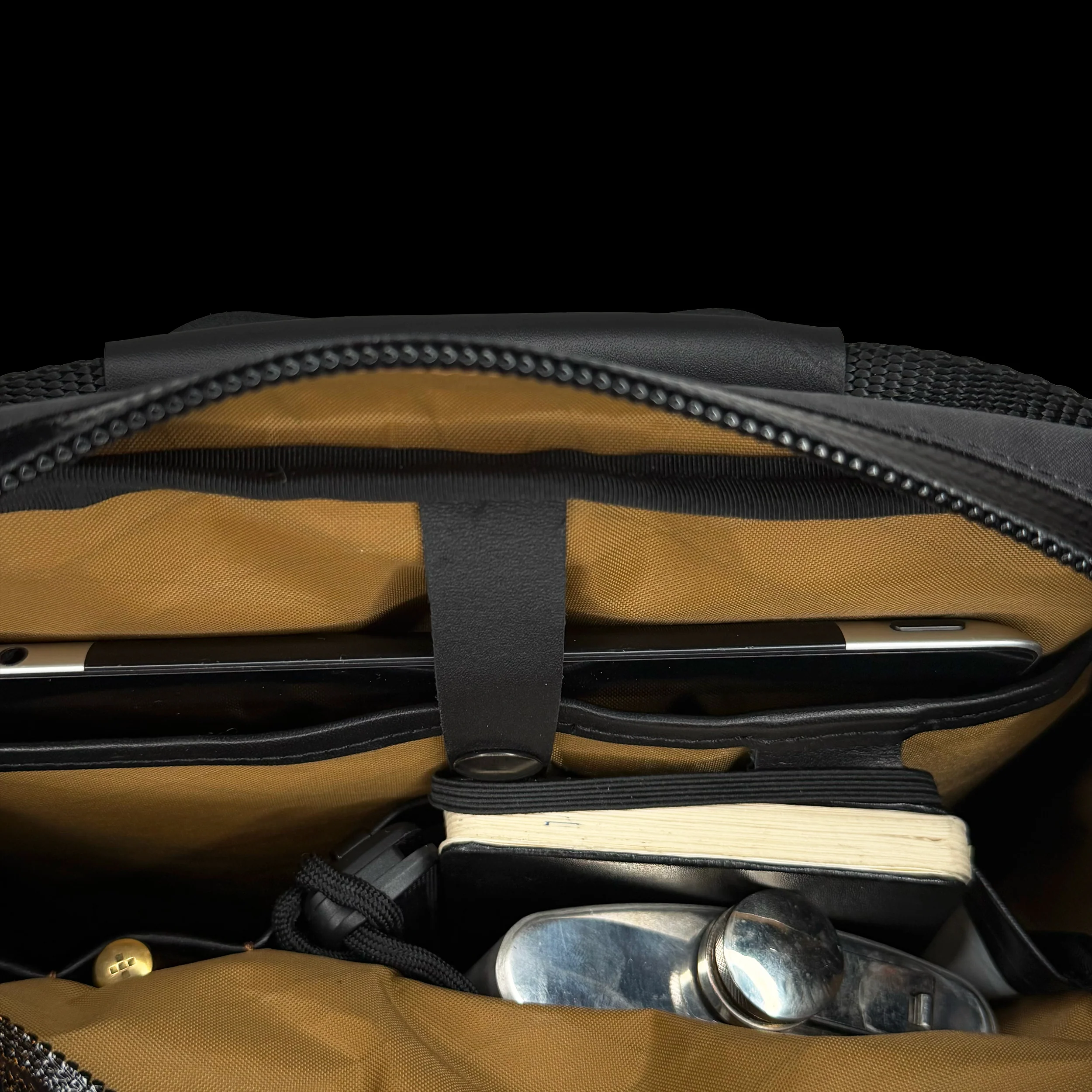 Defender DayTripper / INVERTED Black Dyneema® x Coyote X-Pac™ Lining / Ships in 6-10 Weeks - Image 4
