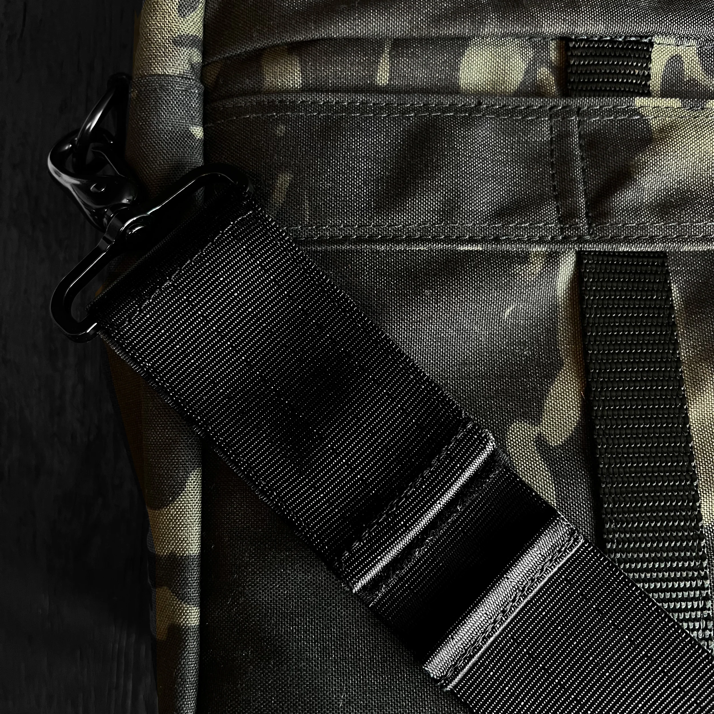 Defender Rogue Camo MultiCam Black™ CORDURA® x Coyote X-Pac™ / Low Stock - Image 20