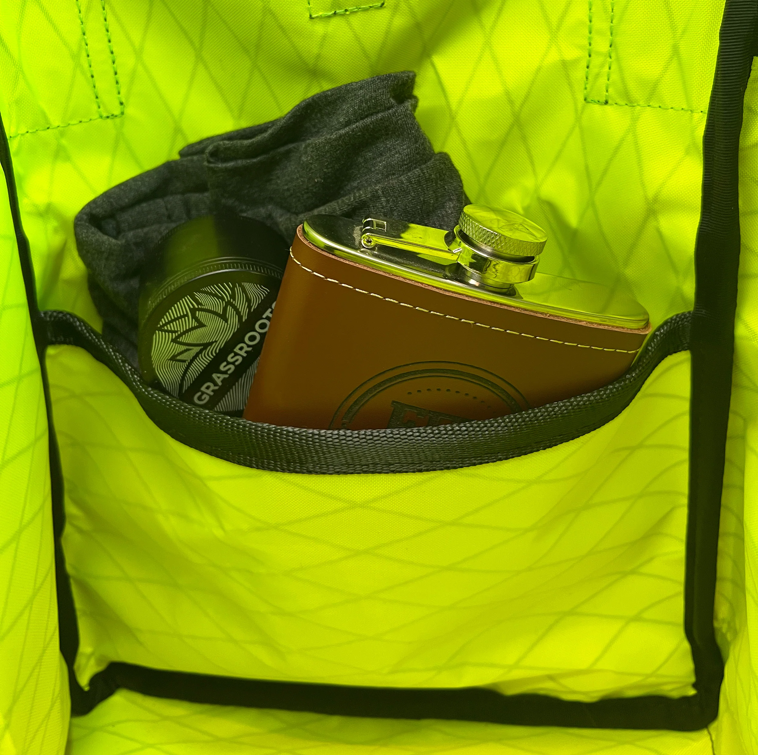The Rover Backpack / Storm Grey X-Pac® X11 x X-Pac™ Hi-Vis Yellow - Image 9