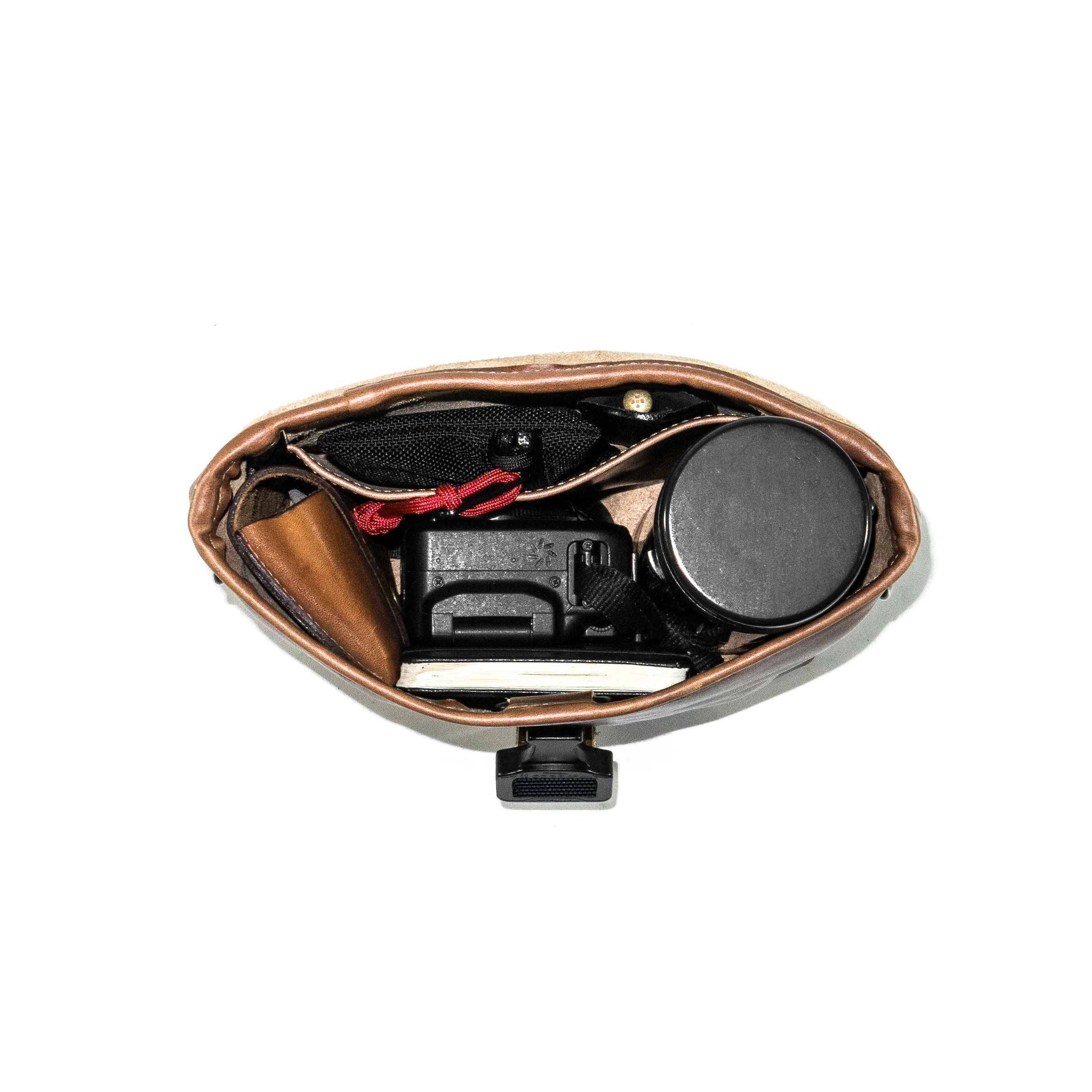 Venue / Horween Cavalier Whiskey Leather MIL-SPEC Webbing Edition - Image 8